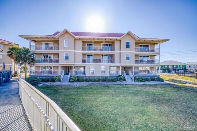7476 Sunset Harbor Dr # 423, Navarre Beach FL 32566 photo 2