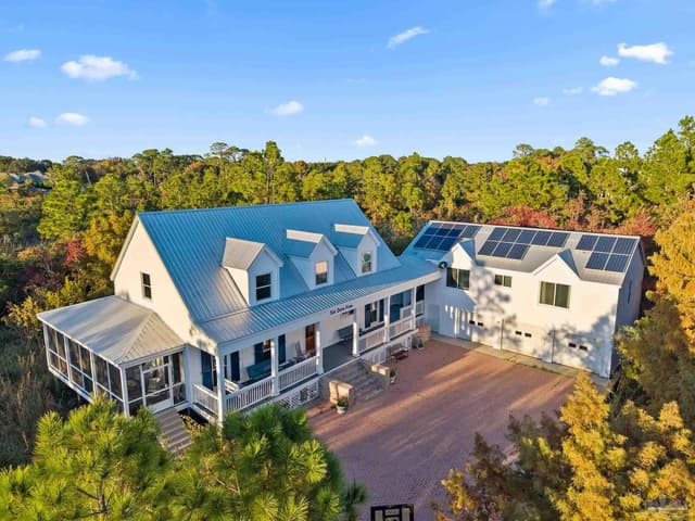 605 Chesapeake Dr, Gulf Breeze FL 32561 photo 2