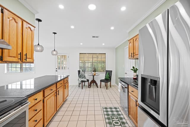 1245 Greenbrier Blvd, Pensacola FL 32514 photo 7