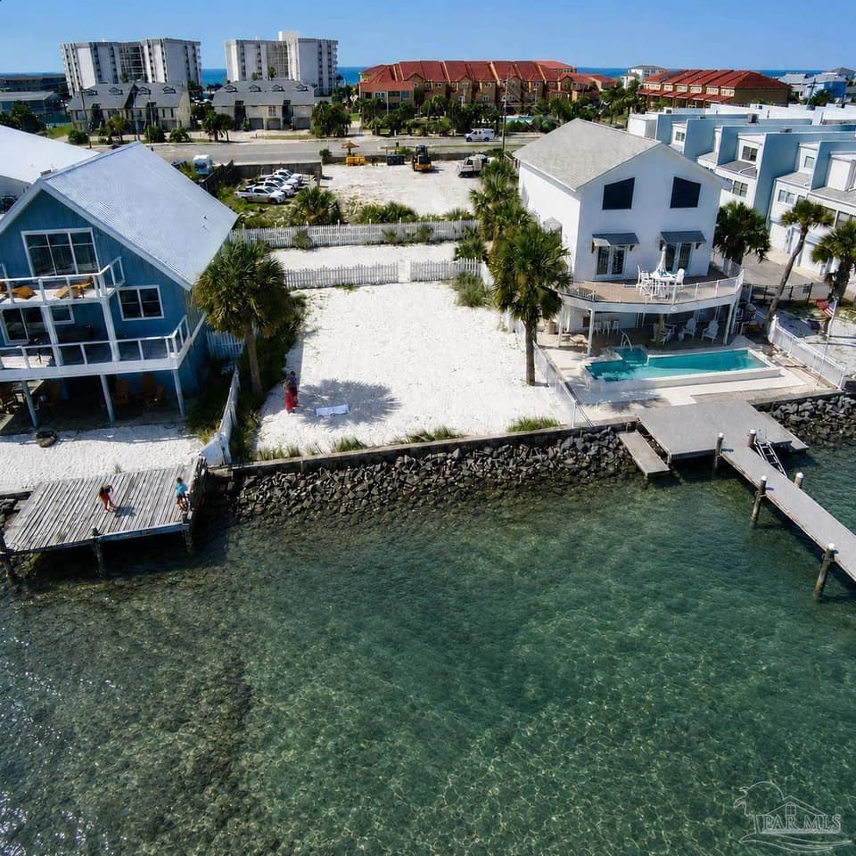 1581 Bulevar Menor, Pensacola Beach FL 32561 photo 1