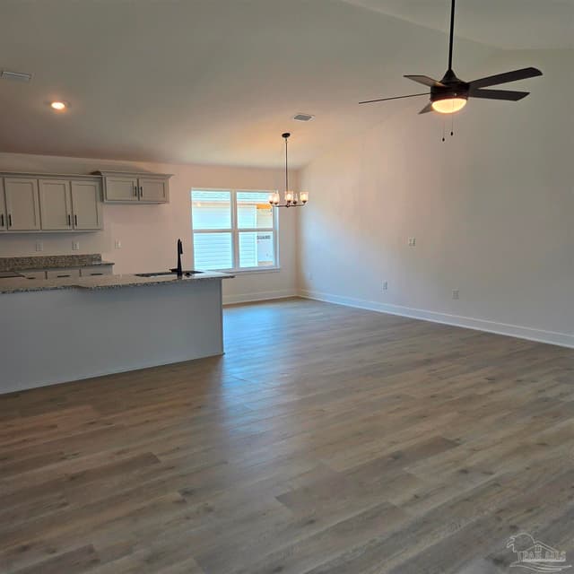 709 Giese Ln # 3, Pensacola FL 32506 photo 5