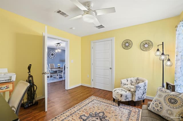 402 Front St, Century FL 32535 photo 17