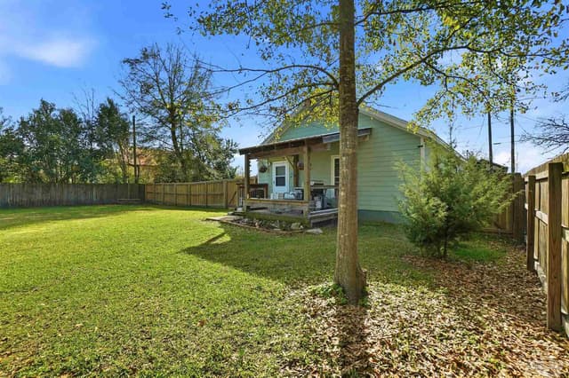 402 Front St, Century FL 32535 photo 43