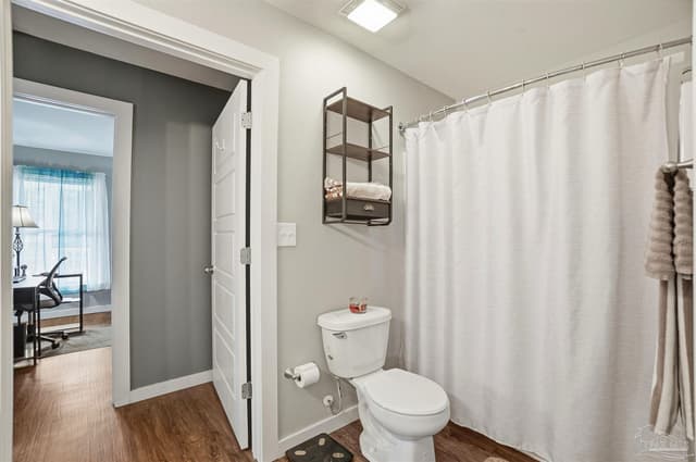 402 Front St, Century FL 32535 photo 24