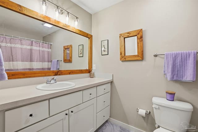 402 Front St, Century FL 32535 photo 25