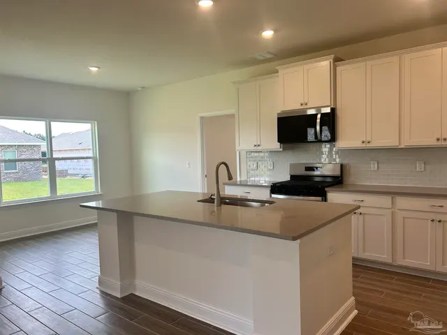6988 Terrapin Dr property photo