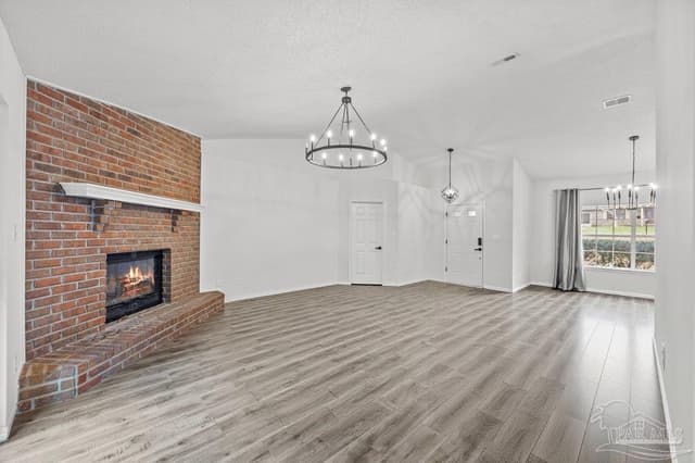 3905 Deerwood Cir, Pace FL 32571 photo 7