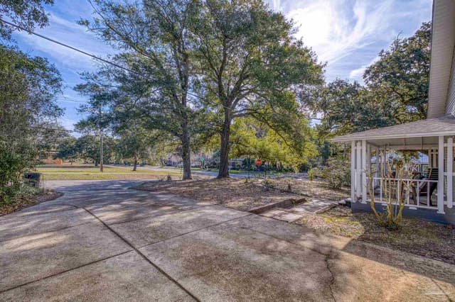 401 N 16th Ave, Pensacola FL 32501 photo 9