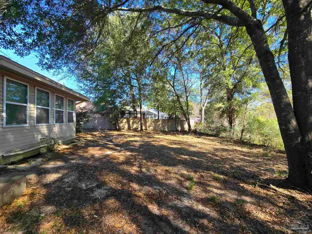 4621 Centerpointe Dr property photo