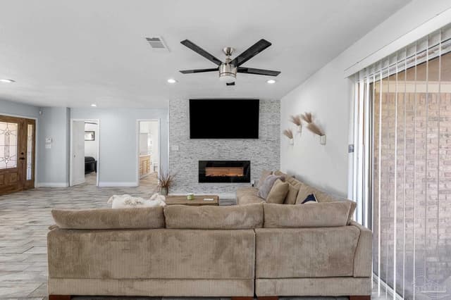 1308 E Hatton St, Pensacola FL 32503 photo 13