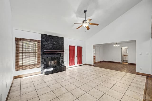 101 Thurston Pl, Crestview FL 32536 photo 6