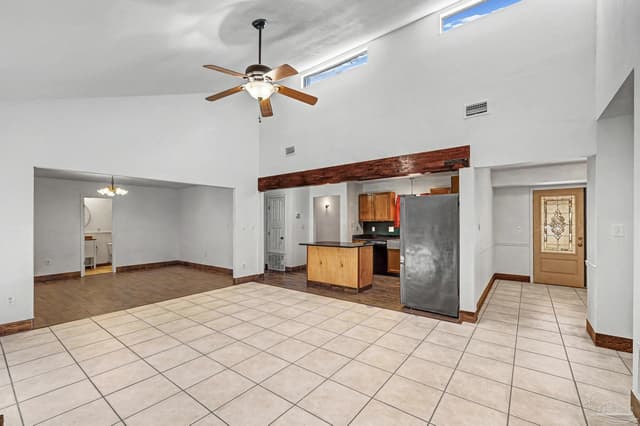 101 Thurston Pl, Crestview FL 32536 photo 7