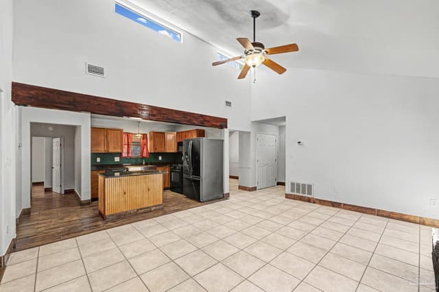 101 Thurston Pl, Crestview FL 32536 photo 8