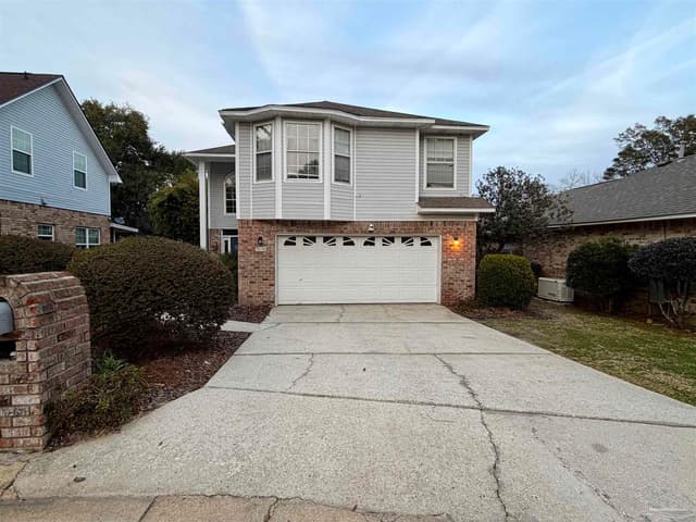 3110 Leesburg Sq, Pensacola FL 32504 photo 2