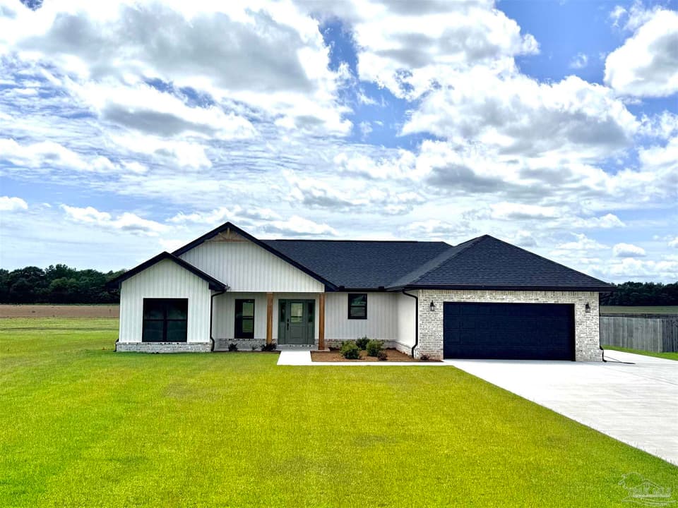 9295 Salter Rd, Pace FL 32571 photo 1