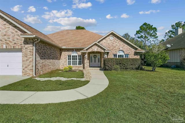 5643 Dunbar Cir, Milton FL 32583 photo 3