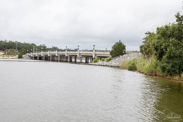 300 Bayou Blvd # 106, Pensacola FL 32503 photo 32
