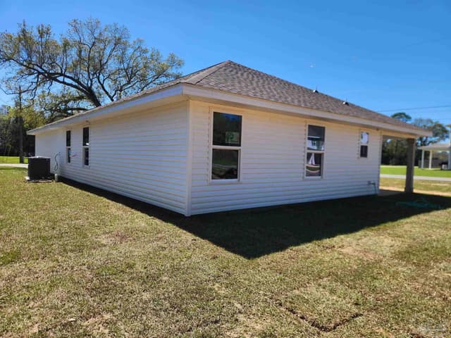 360 Mckinnon Ln, Pensacola FL 32534 photo 4