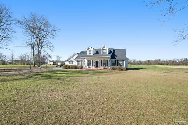 649 Griswold Rd, Jay FL 32565 photo 7
