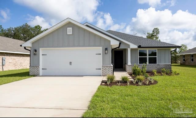 5318 Hidden Pines Cir, Milton FL 32583 photo 2