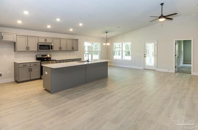 5318 Hidden Pines Cir, Milton FL 32583 photo 7