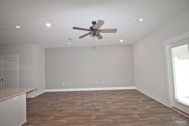 1541 Farragut Way, Pensacola FL 32534 photo 6