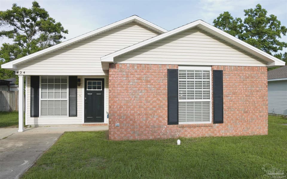 424 Shadow Way Ln, Pensacola FL 32506 photo 1