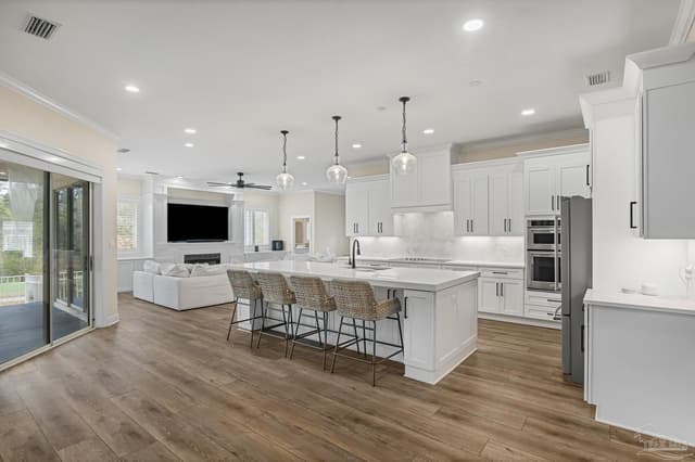 3175 Marcus Pointe Blvd, Pensacola FL 32505 photo 7