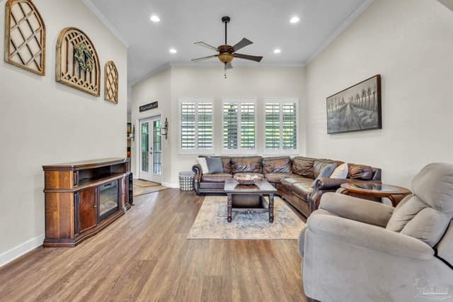 4401 Essex Terrace Cr, Pace FL 32571 photo 14