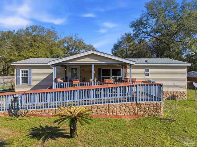 8962 Bluebell St, Milton FL 32583 photo 4