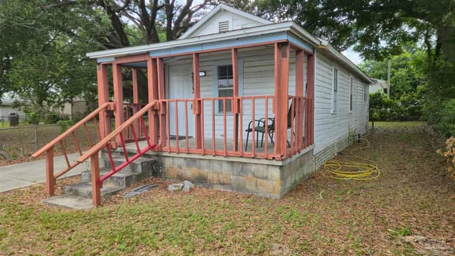 2813 N F St, Pensacola FL 32501 photo 2