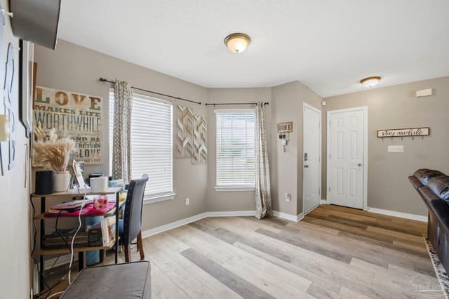 2560 Southern Oaks Dr, Cantonment FL 32533 photo 10