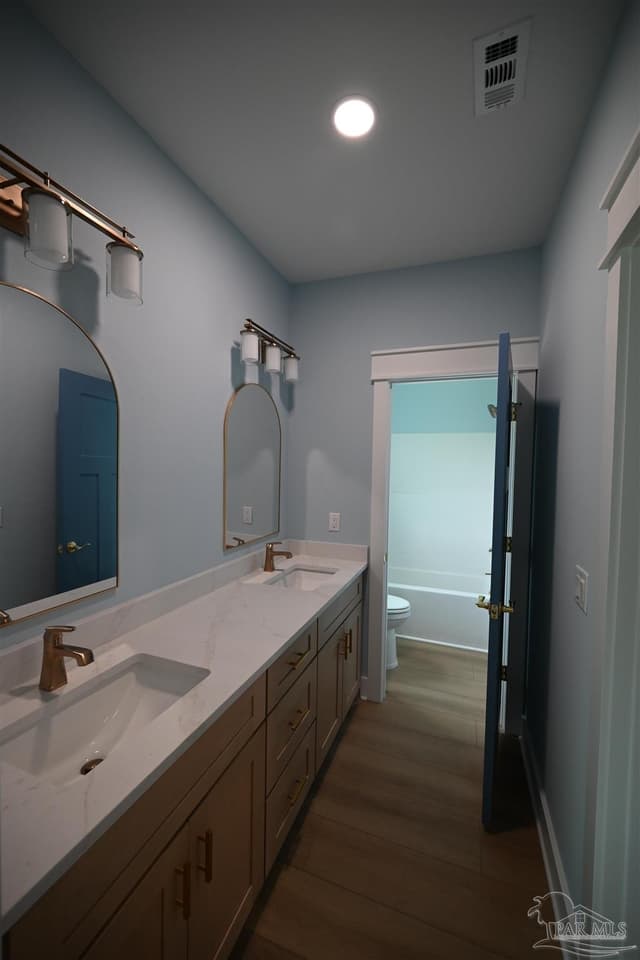 500 Fairpoint Dr, Gulf Breeze FL 32561 photo 16