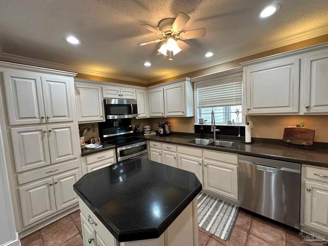 115 Cedar Ave, Frisco City AL 36445 photo 12