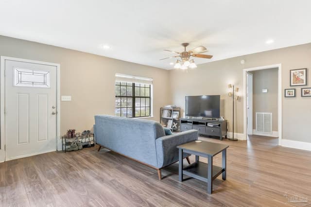 1760 W Romana St, Pensacola FL 32502 photo 11
