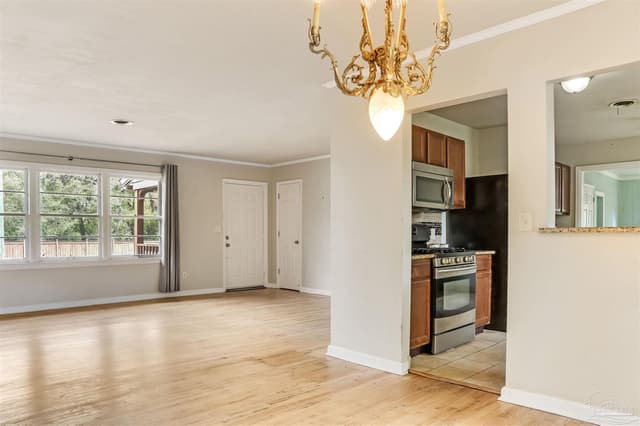 115 W Jordan St, Pensacola FL 32501 photo 13