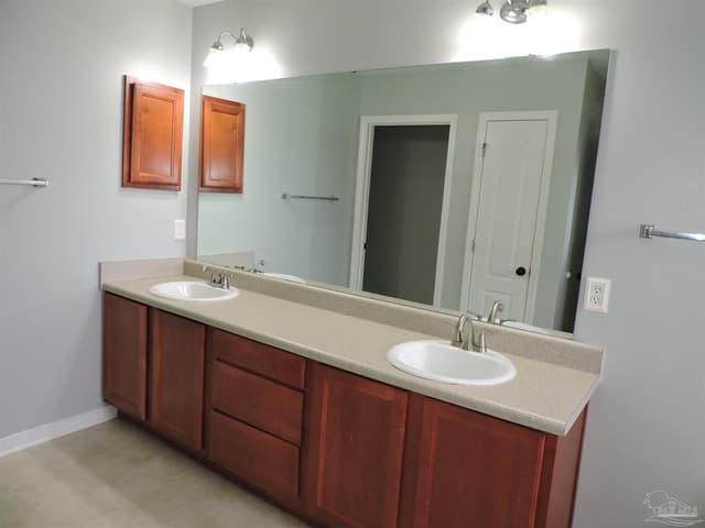 2310 Tall Oak Dr, Cantonment FL 32533 photo 16