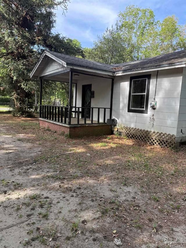 21 Hancock Ln, Pensacola FL 32503 photo 3