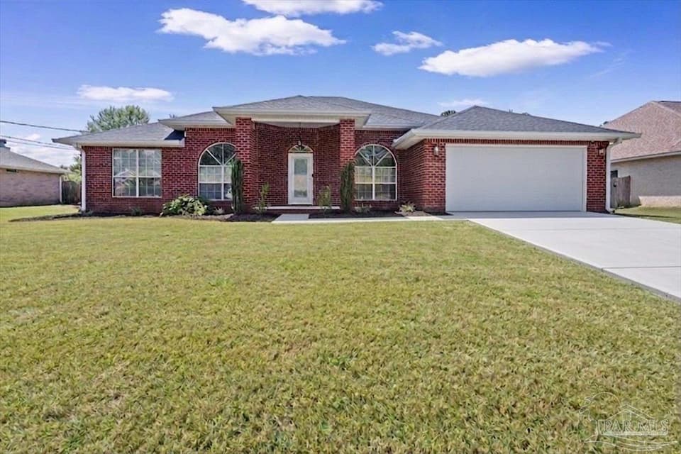 6677 Admiral St, Navarre FL 32566 photo 1