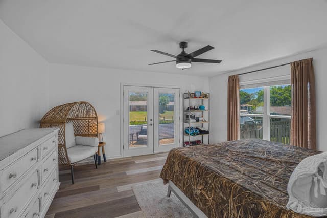 1044 Aquamarine Dr, Gulf Breeze FL 32563 photo 17