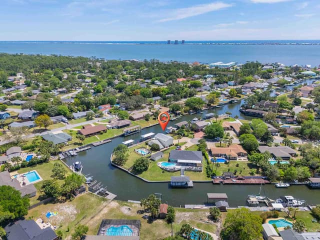 1044 Aquamarine Dr, Gulf Breeze FL 32563 photo 11