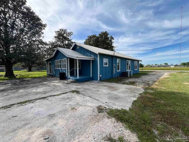 102 W Avenue A, Atmore AL 36502 photo 23