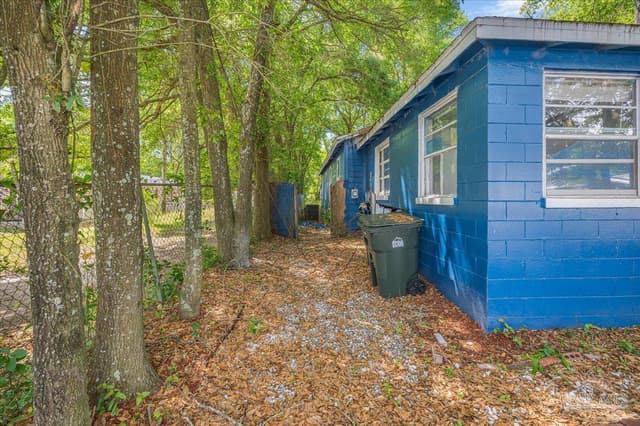 1011 W Hatton St, Pensacola FL 32526 photo 7