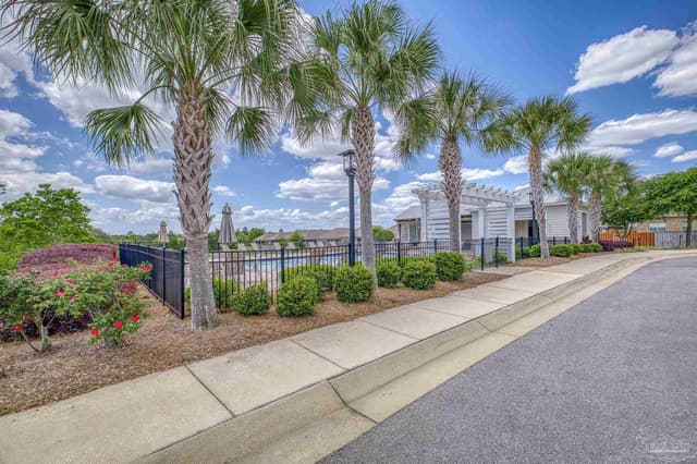 7902 Burnside Loop, Pensacola FL 32526 photo 41
