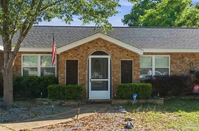 8395 Lofton Dr property photo