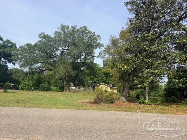 3001 N U St, Pensacola FL 32505 photo 4