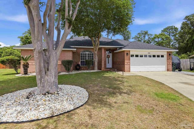 420 Megan Dr, Cantonment FL 32533 photo 2