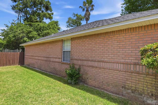 420 Megan Dr, Cantonment FL 32533 photo 7