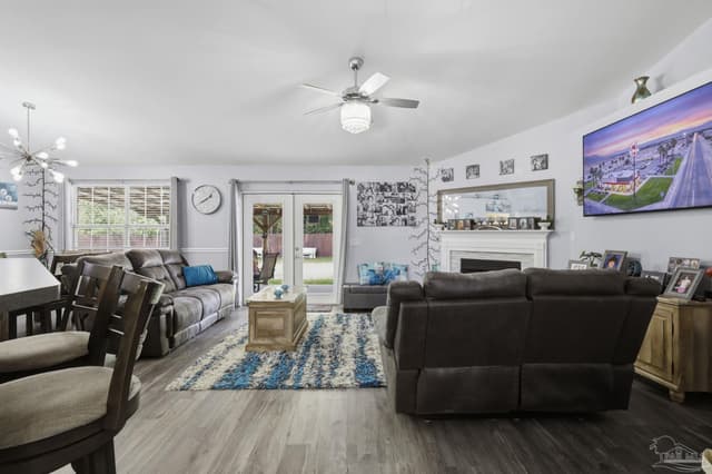 420 Megan Dr, Cantonment FL 32533 photo 10