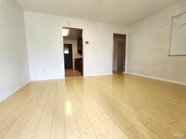 4 Bertram St, Pensacola FL 32506 photo 3